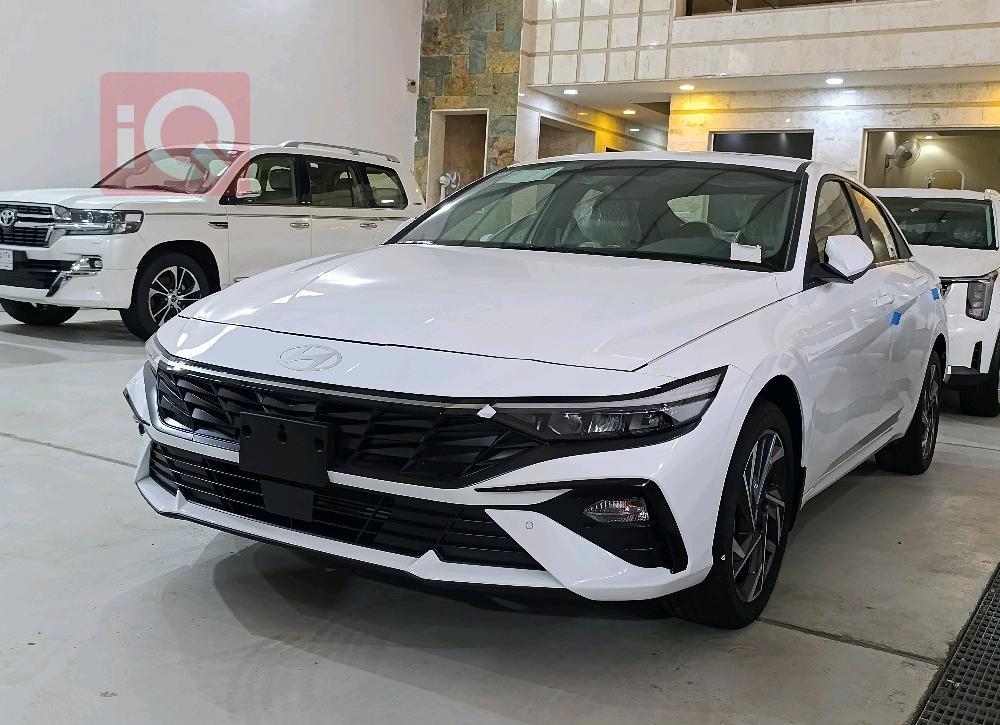 هیوندای ئەلەنترا
